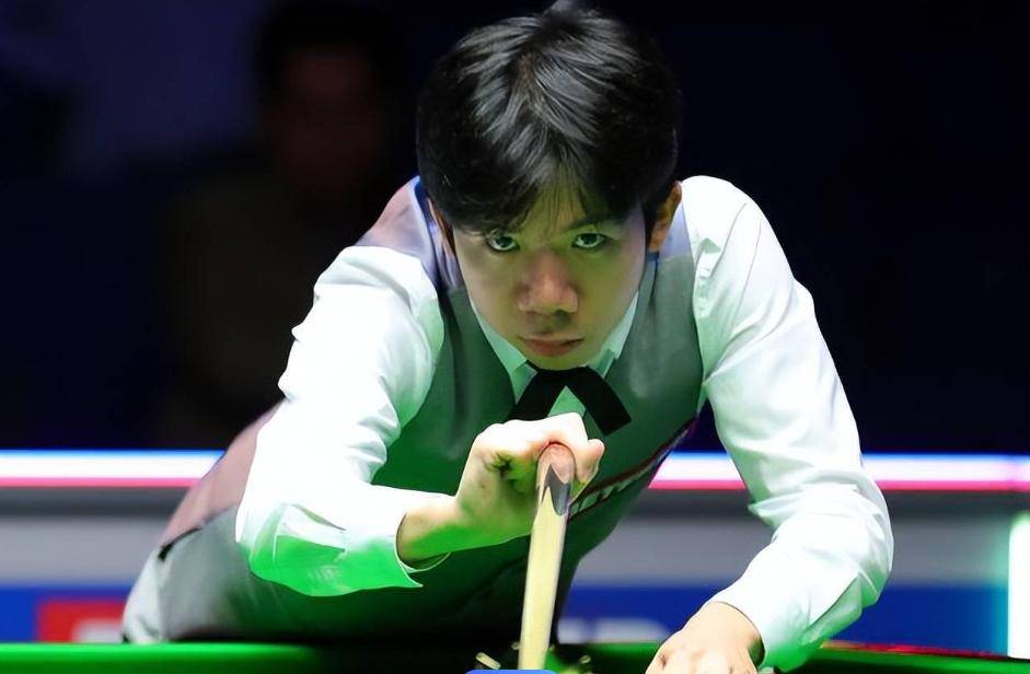 女单比赛中 女单比赛中