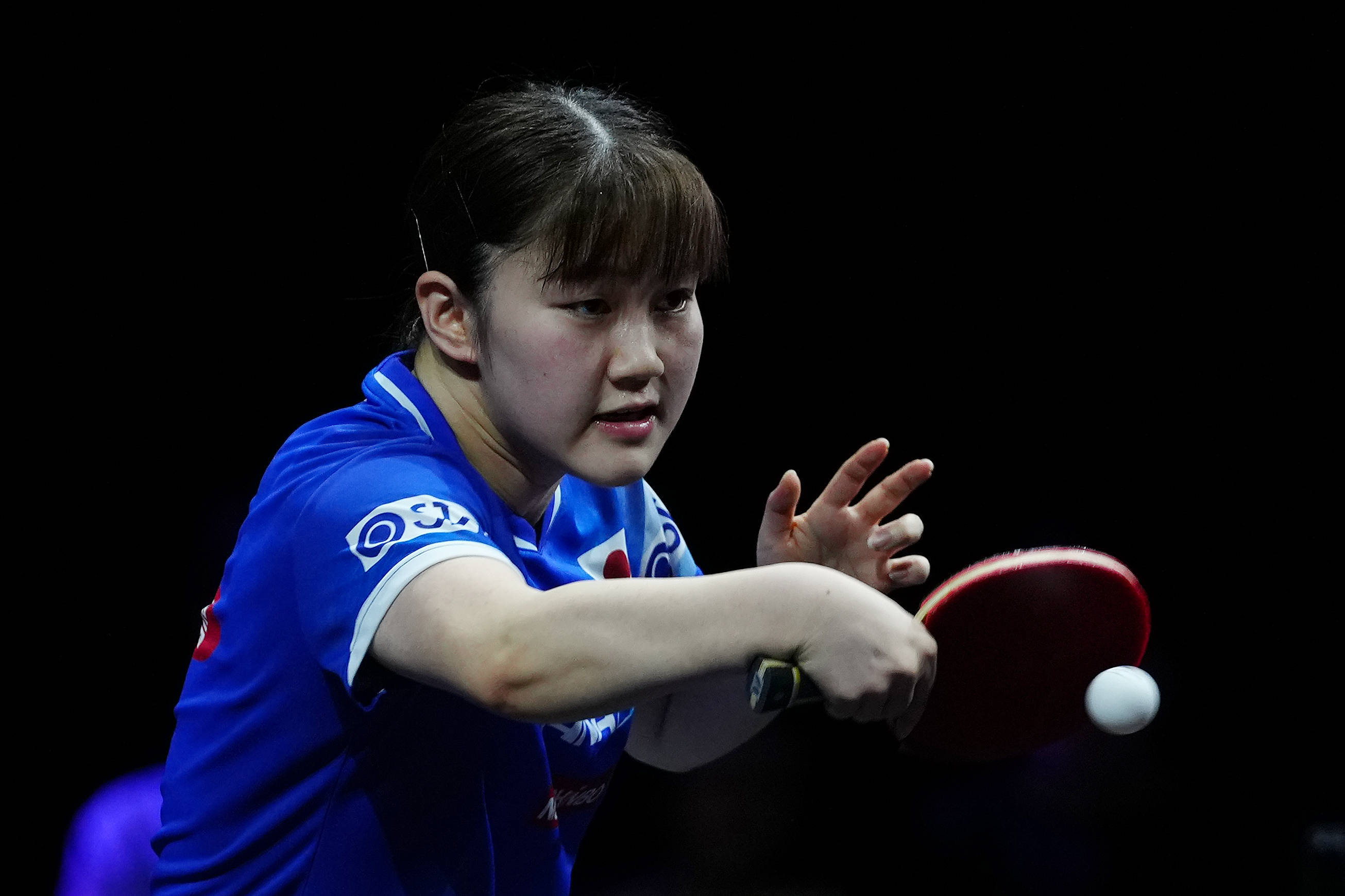 更是复杂的 更是复杂的